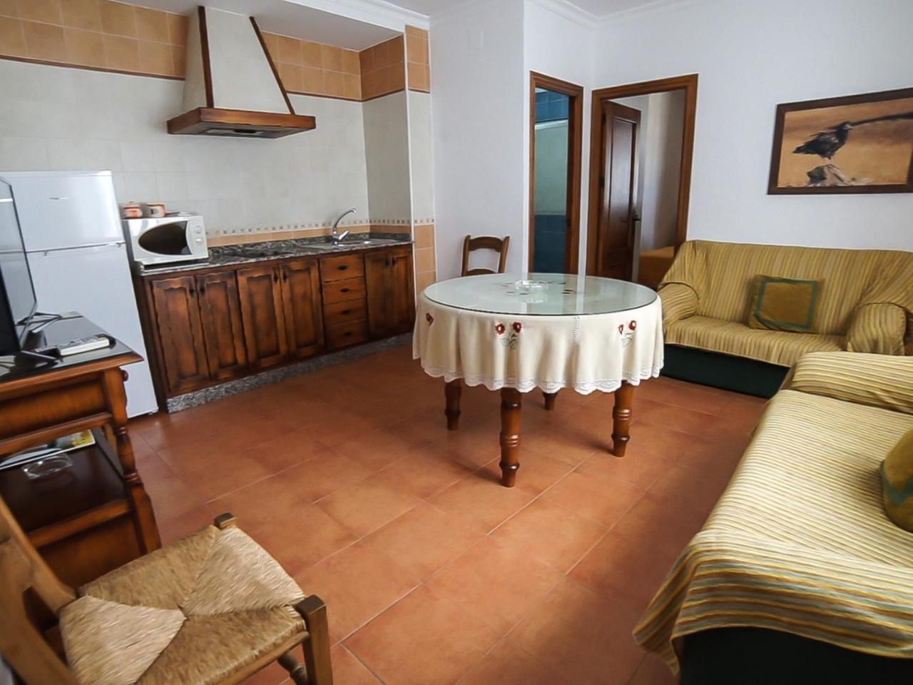 Apartamentos Casa Gil El Bosque Luaran gambar
