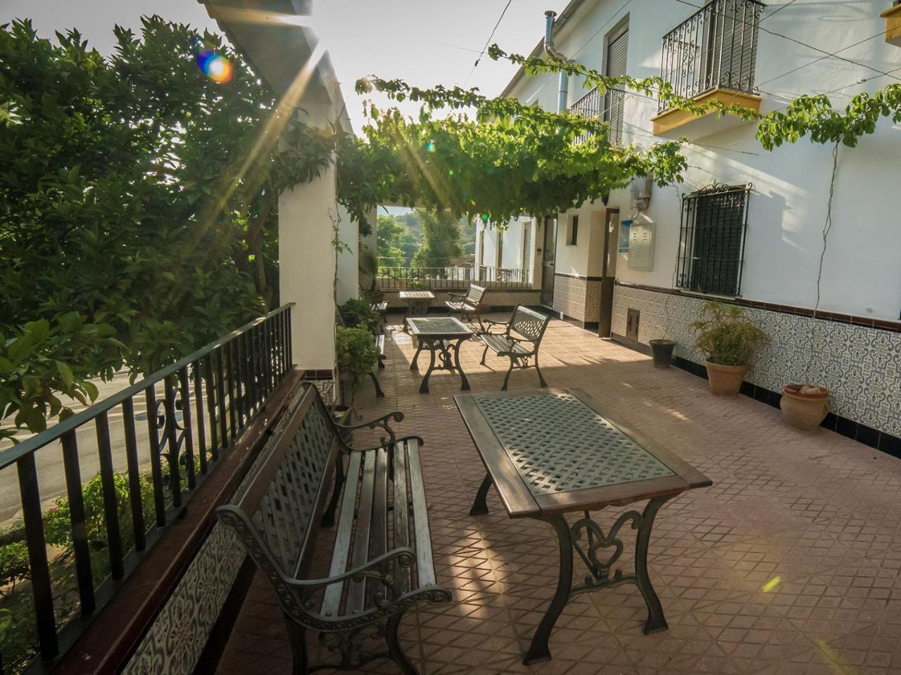 Apartamentos Casa Gil El Bosque Luaran gambar