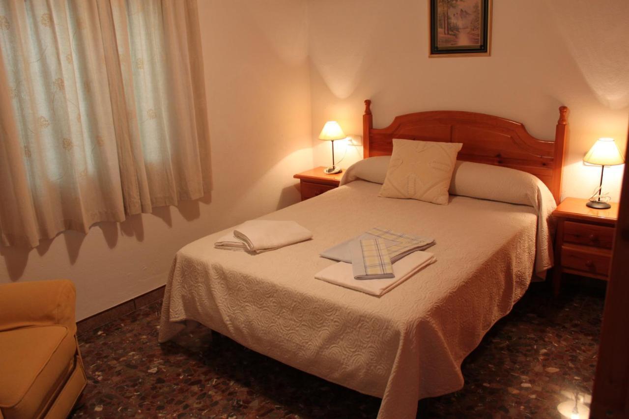 Apartamentos Casa Gil El Bosque Luaran gambar
